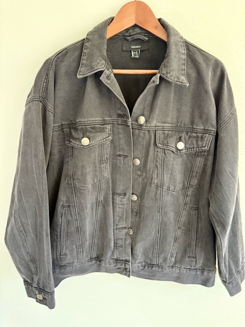 Minnesota Golden Gophers Hand Painted Denim Jacket Black Oversized Large - Picture 9 of 11